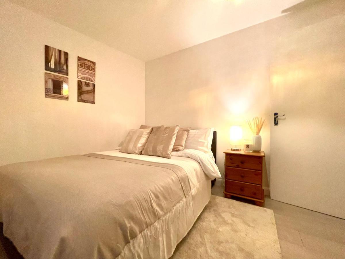 Enchanting One Bed Flat With Free Parking Hendon Dış mekan fotoğraf